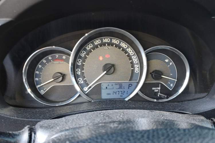 Used Toyota Corolla 2014 1.6L CVT GL Instrument Cluster