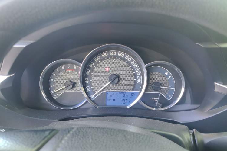 Used Toyota Corolla 2014 1.6L CVT GL Instrument Cluster