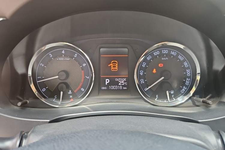 Used Toyota Corolla 2014 1.6L CVT GL-i Leather Edition Instrument Cluster
