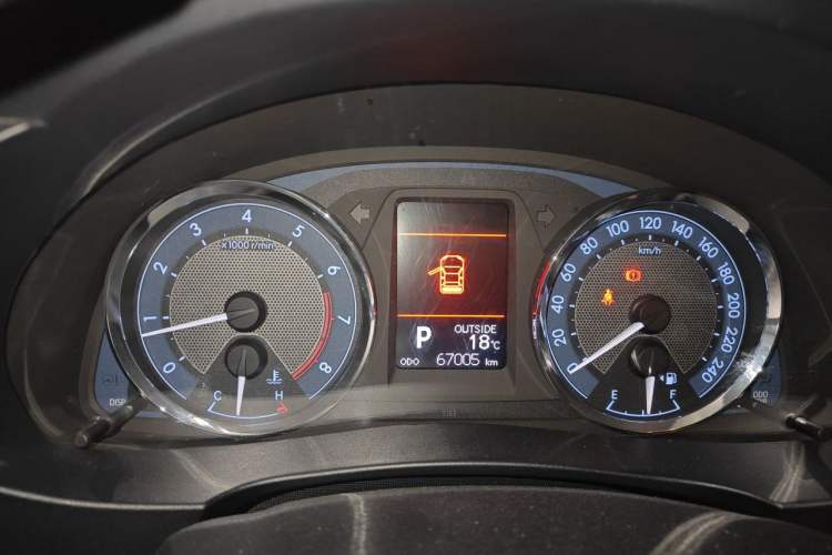 Used Toyota Corolla 2014 1.6L CVT GL-i Leather Edition Instrument Cluster
