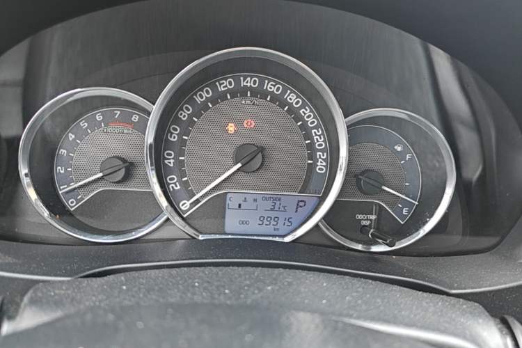 Used Toyota Corolla 2014 1.6L CVT GL Instrument Cluster