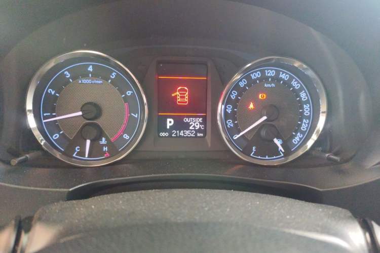 Used Toyota Corolla 2014 1.6L CVT GL-i Leather Edition Instrument Cluster
