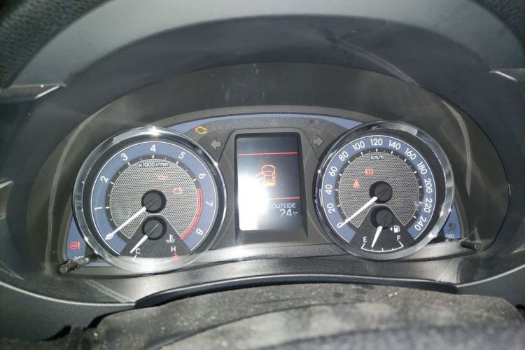 Used Toyota Corolla 2014 1.6L CVT GL-i Leather Edition Instrument Cluster