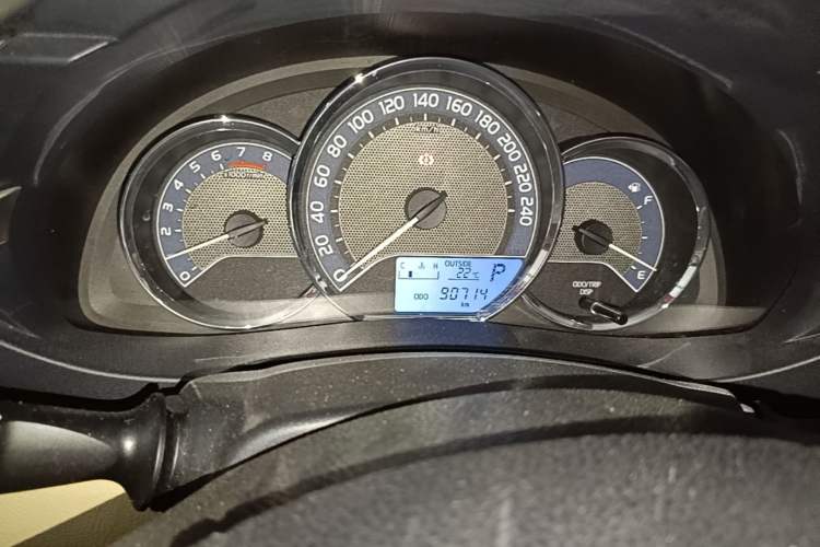 Used Toyota Corolla 2014 1.6L CVT GL Instrument Cluster