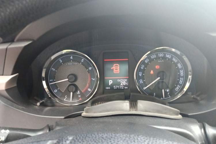 Used Toyota Corolla 2014 1.6L CVT GL-i Instrument Cluster