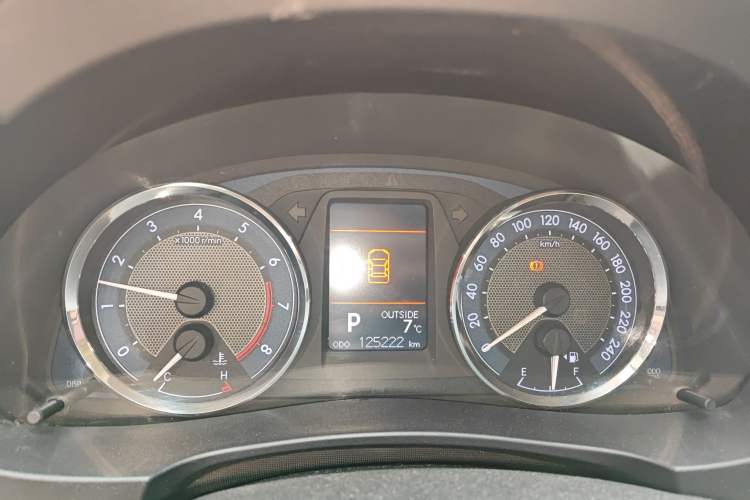 Used Toyota Corolla 2014 1.6L CVT GL-i Instrument Cluster