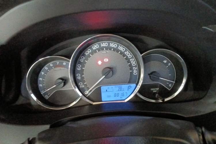 Used Toyota Corolla 2014 1.6L CVT GL Instrument Cluster