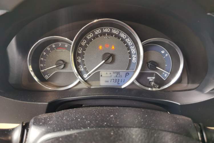 Used Toyota Corolla 2014 1.6L CVT GL Instrument Cluster
