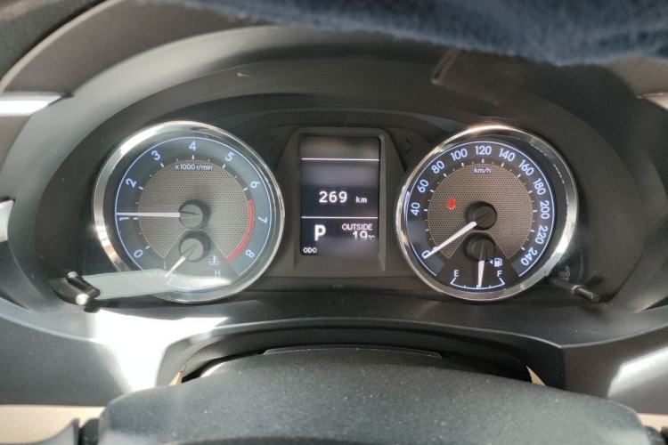 Used Toyota Corolla 2014 1.6L CVT GL-i Leather Edition Instrument Cluster