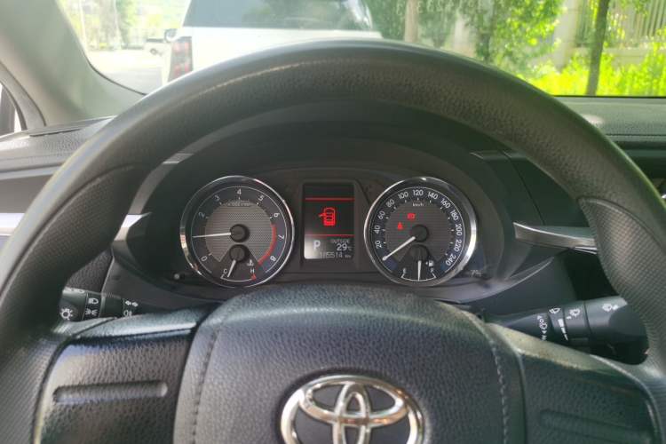 Used Toyota Corolla 2014 1.6L CVT GL-i Instrument Cluster