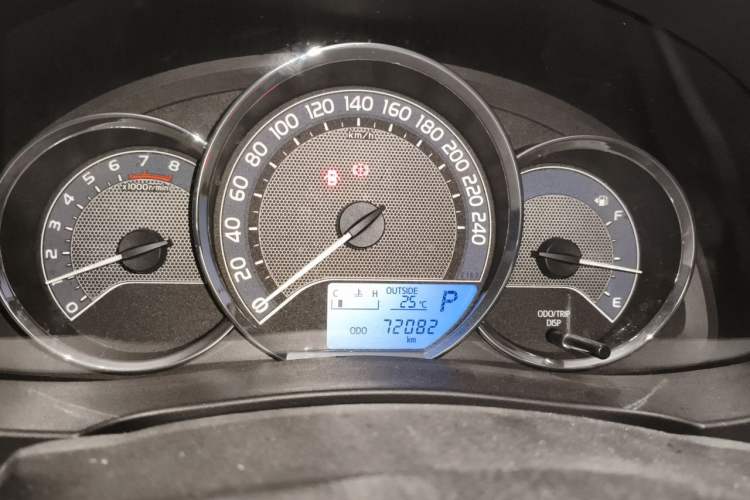 Used Toyota Corolla 2014 1.6L CVT GL Instrument Cluster