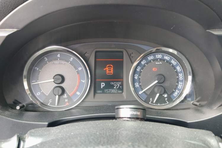 Used Toyota Corolla 2014 1.6L CVT GL-i Leather Edition Instrument Cluster