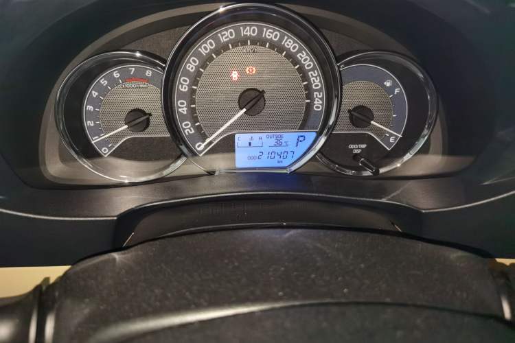 Used Toyota Corolla 2014 1.6L CVT GL Instrument Cluster