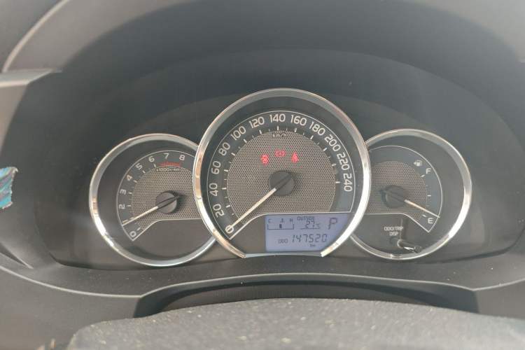 Used Toyota Corolla 2014 1.6L CVT GL Instrument Cluster