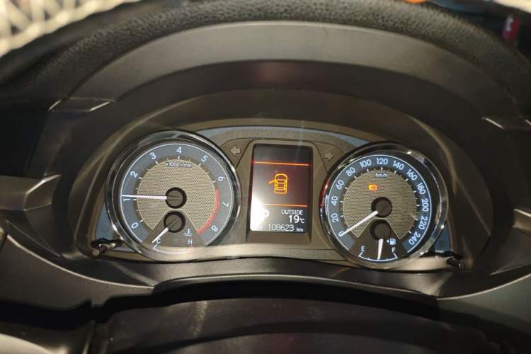 Used Toyota Corolla 2014 1.6L CVT GL-i Instrument Cluster