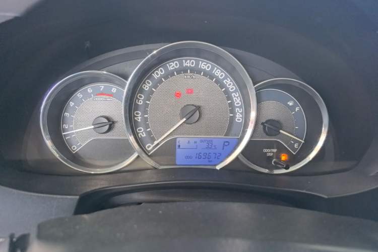 Used Toyota Corolla 2014 1.6L CVT GL Instrument Cluster