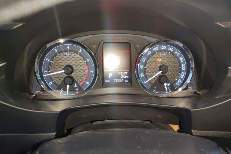 Used Toyota Corolla 2014 1.6L CVT GL-i Leather Edition Instrument Cluster