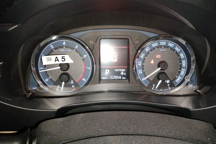 Used Toyota Corolla 2014 1.6L CVT GL-i Instrument Cluster