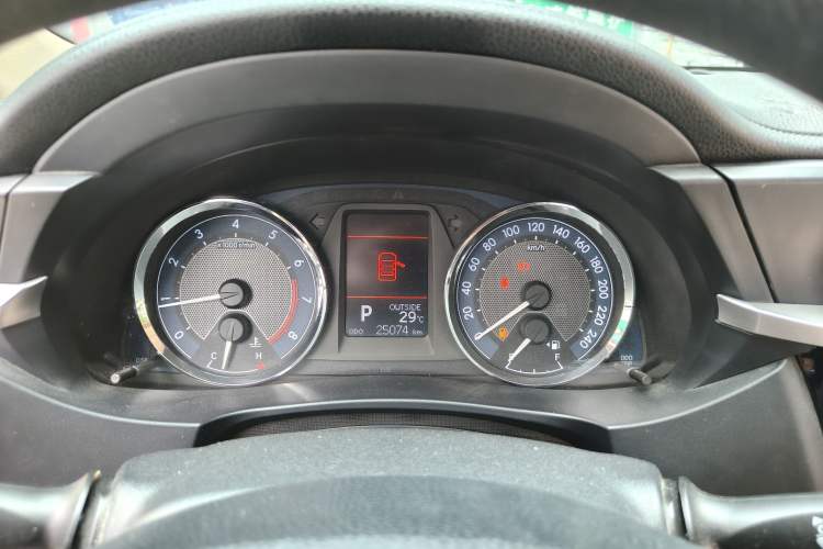 Used Toyota Corolla 2014 1.6L CVT GL-i Instrument Cluster