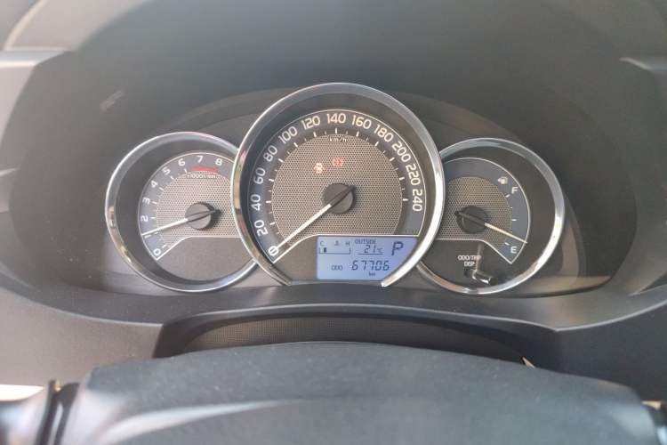 Used Toyota Corolla 2014 1.6L CVT GL Instrument Cluster