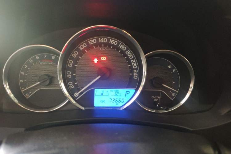 Used Toyota Corolla 2014 1.6L CVT GL Instrument Cluster