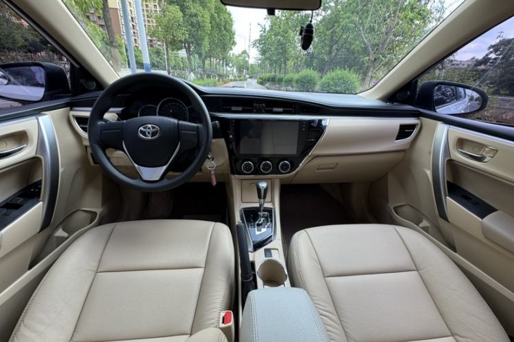 Used Toyota Corolla 2014 1.6L CVT GL Interior 1