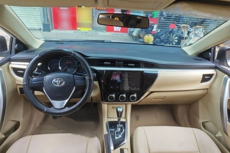 Used Toyota Corolla 2014 1.6L CVT GL Interior 1