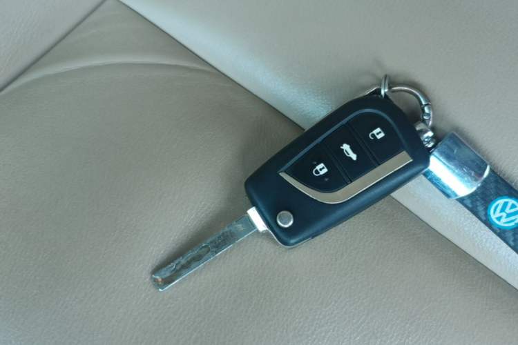 Used Toyota Corolla 2014 1.6L CVT GL-i Interior 1