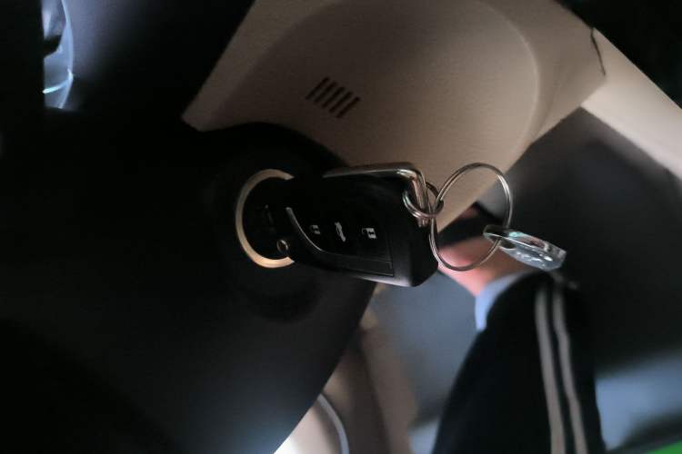 Used Toyota Corolla 2014 1.6L CVT GL Interior 1