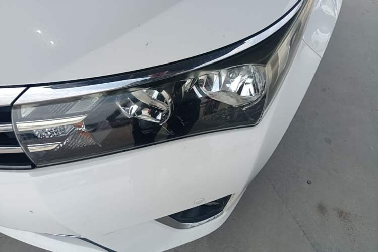 Used Toyota Corolla 2014 1.6L CVT GL-i Left Front Headlight