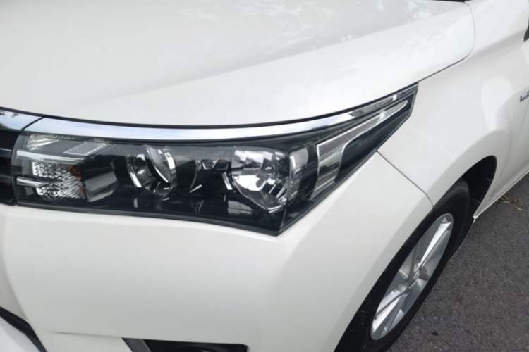 Used Toyota Corolla 2014 1.6L CVT GL Left Front Headlight