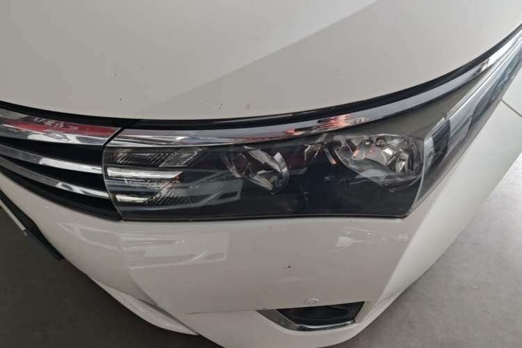 Used Toyota Corolla 2014 1.6L CVT GL-i Left Front Headlight