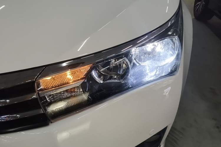Used Toyota Corolla 2014 1.6L Manual GL-i Left Front Headlight