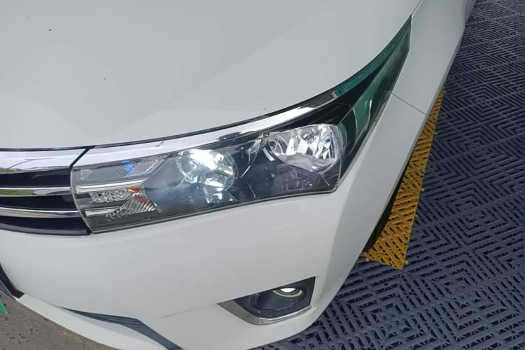 Used Toyota Corolla 2014 1.6L CVT GL Left Front Headlight