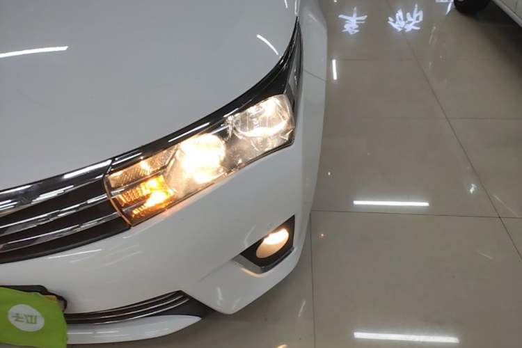Used Toyota Corolla 2014 1.6L CVT GL-i Leather Edition Left Front Headlight