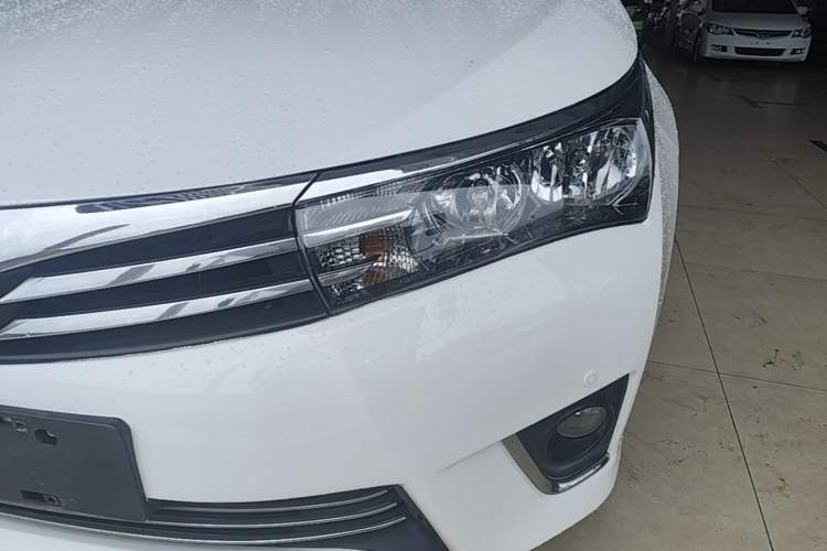Used Toyota Corolla 2014 1.6L CVT GL-i Left Front Headlight