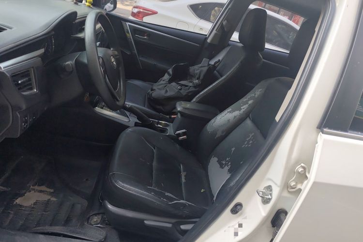 Used Toyota Corolla 2014 1.6L CVT GL-i Left Front Seat