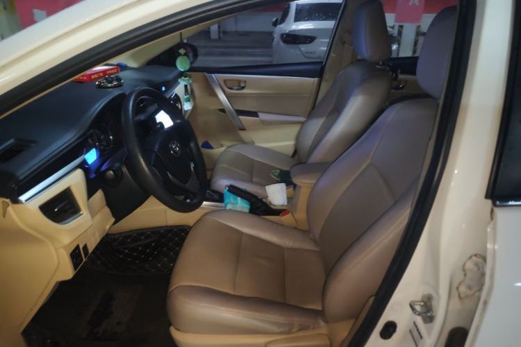 Used Toyota Corolla 2014 1.6L CVT GL Left Front Seat
