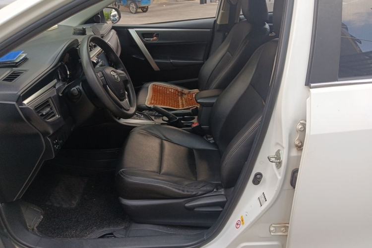 Used Toyota Corolla 2014 1.6L CVT GL Left Front Seat