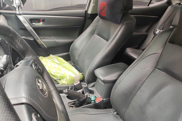 Used Toyota Corolla 2014 1.8L CVT GLX-i Left Front Seat