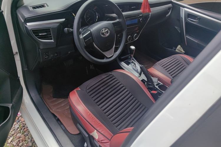 Used Toyota Corolla 2014 1.6L CVT GL-i Left Front Seat