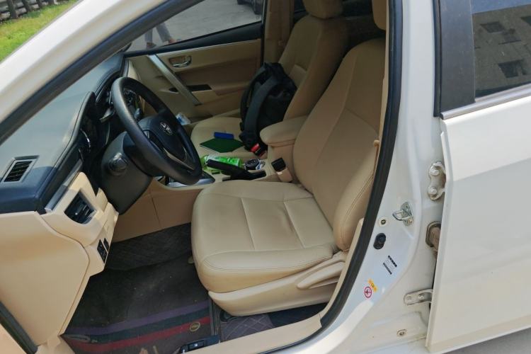 Used Toyota Corolla 2014 1.6L CVT GL Left Front Seat