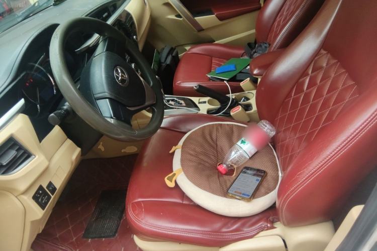 Used Toyota Corolla 2014 1.6L CVT GL Left Front Seat