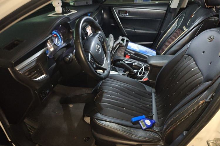 Used Toyota Corolla 2014 1.8L CVT GLX-i Left Front Seat