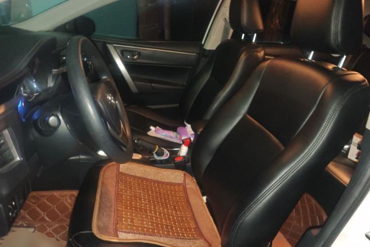Used Toyota Corolla 2014 1.6L CVT GL Left Front Seat