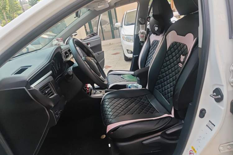 Used Toyota Corolla 2014 1.6L CVT GL-i Left Front Seat