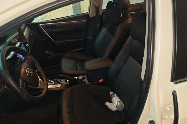 Used Toyota Corolla 2014 1.6L CVT GL-i Left Front Seat