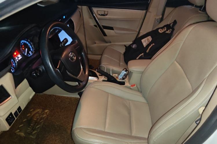 Used Toyota Corolla 2014 1.6L CVT GL-i Left Front Seat