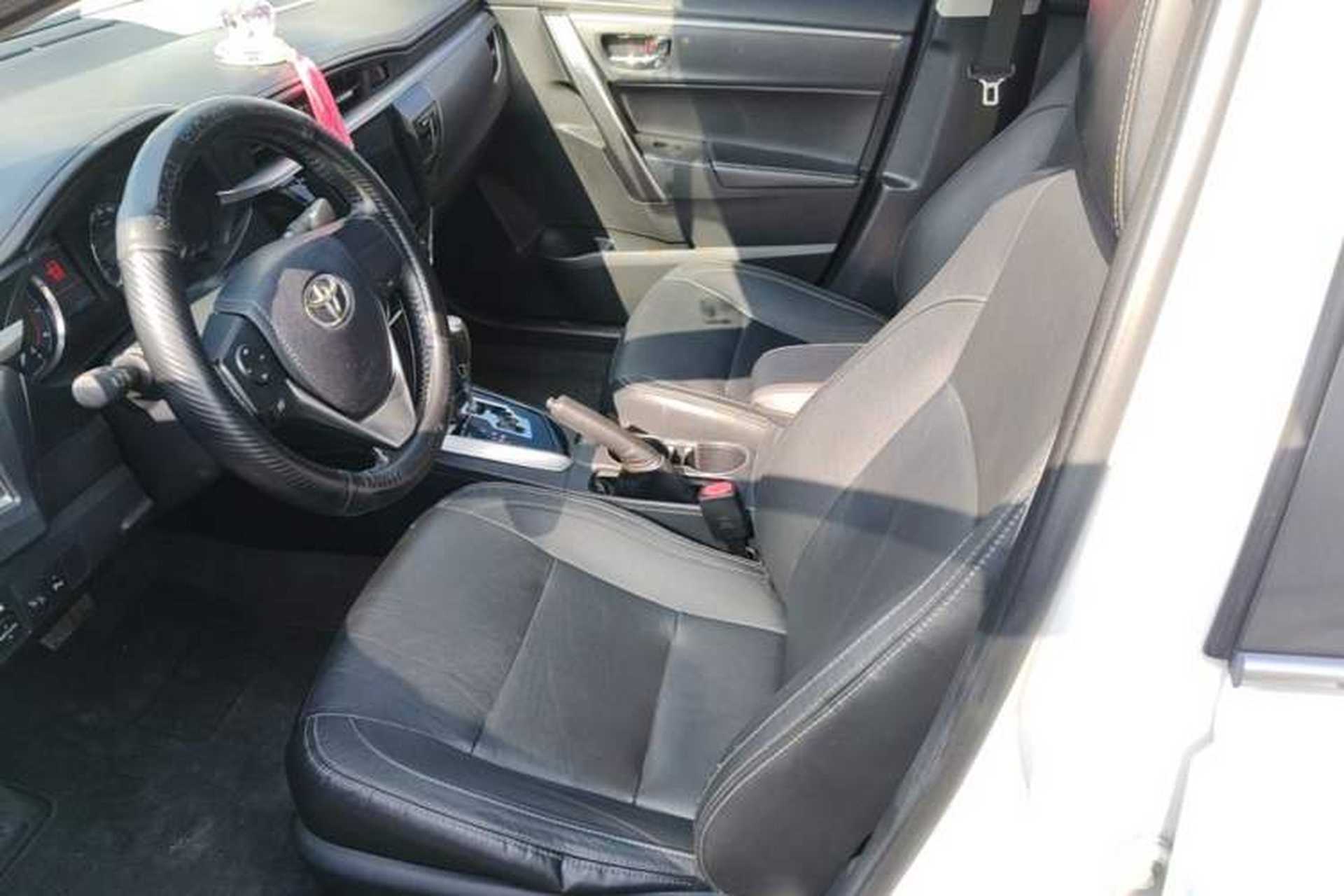 Used Toyota Corolla 2014 1.6L CVT GL-i Leather Edition Left Front Seat