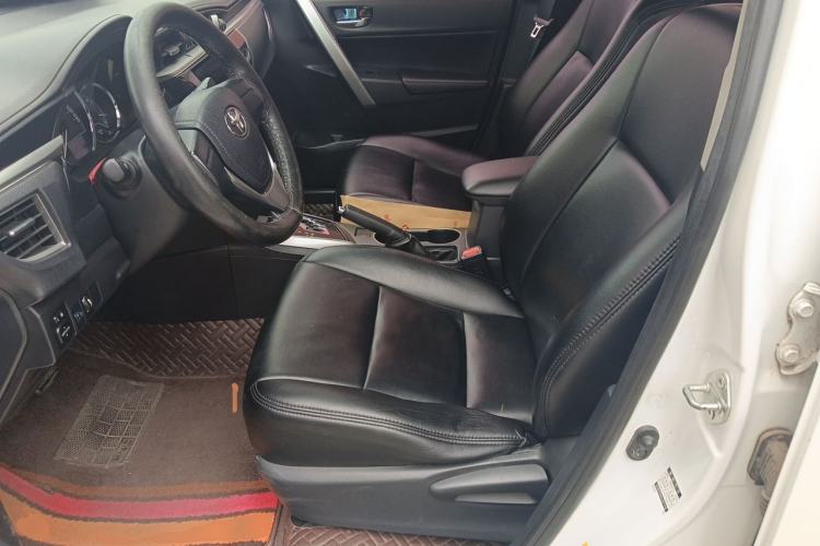 Used Toyota Corolla 2014 1.6L CVT GL Left Front Seat